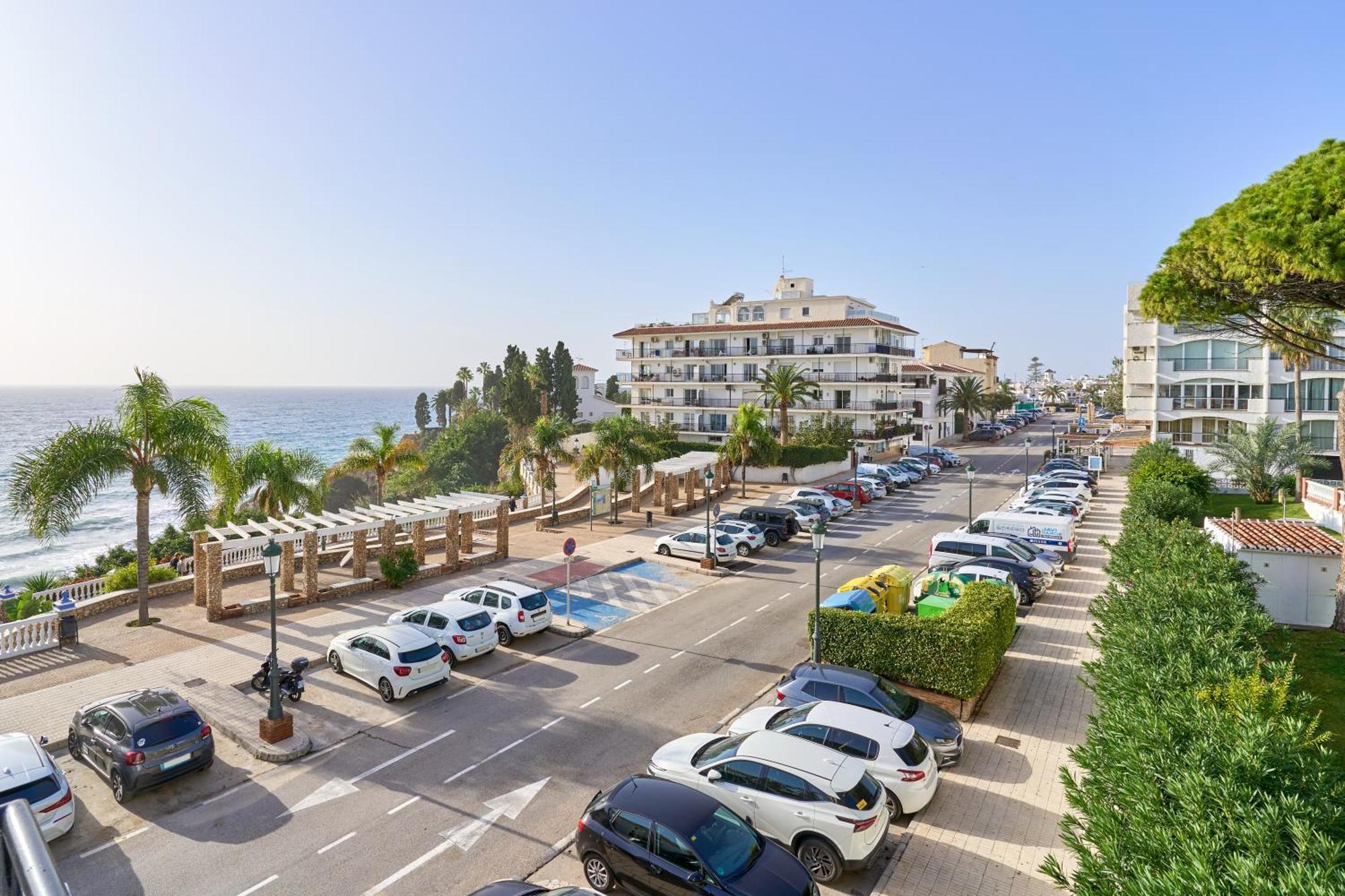 2 Bedrooms 2 Bath Nerja Buitenkant foto