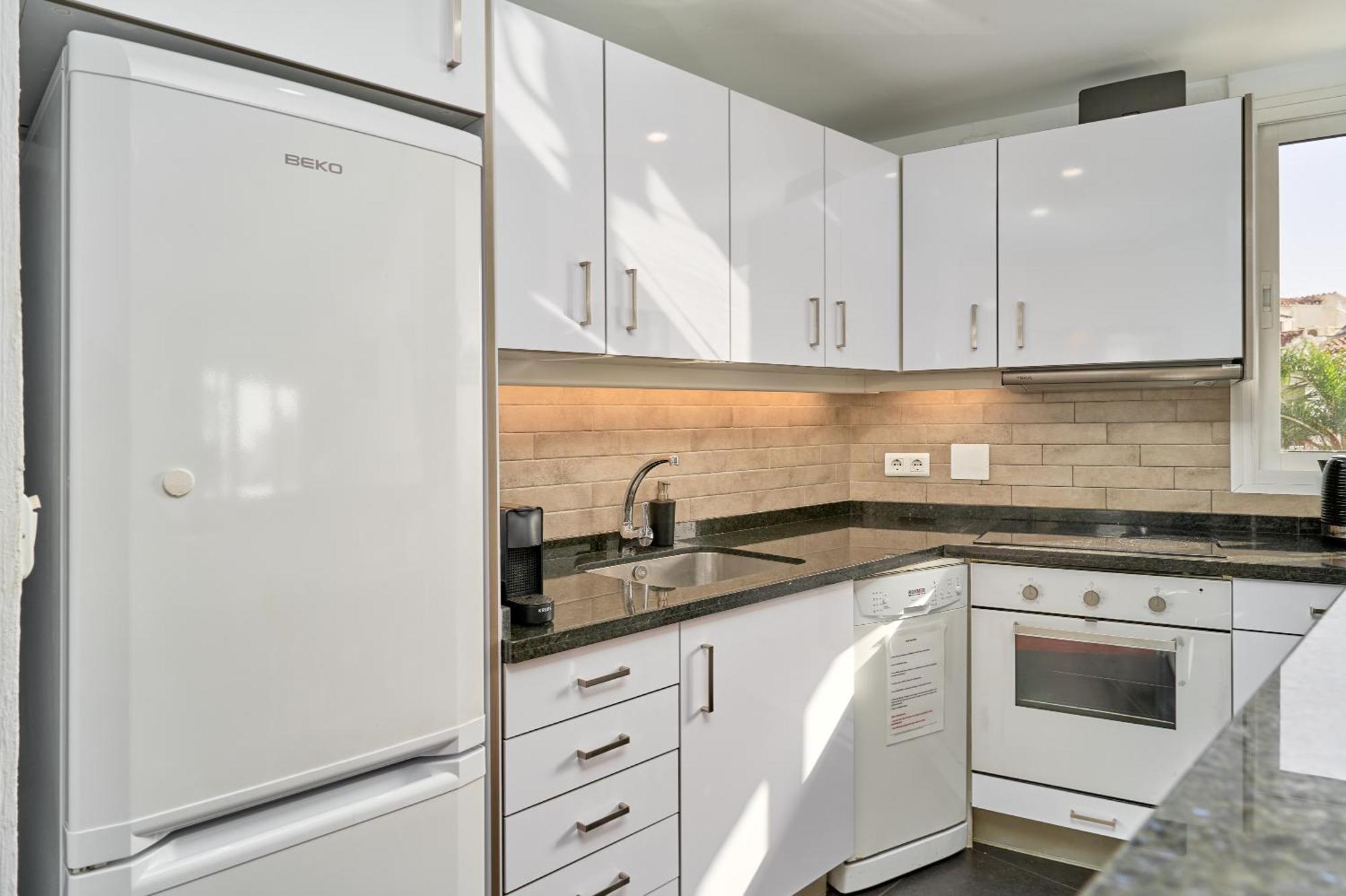 2 Bedrooms 2 Bath Nerja Buitenkant foto